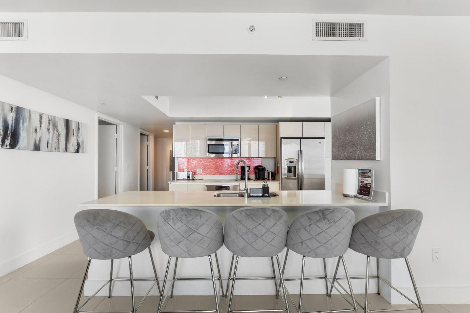 הלנדל ביץ' Beachwalk Resort - Vip Tower - Oceanview Unit 3 Bedroom & 3 Bathroom מראה חיצוני תמונה
