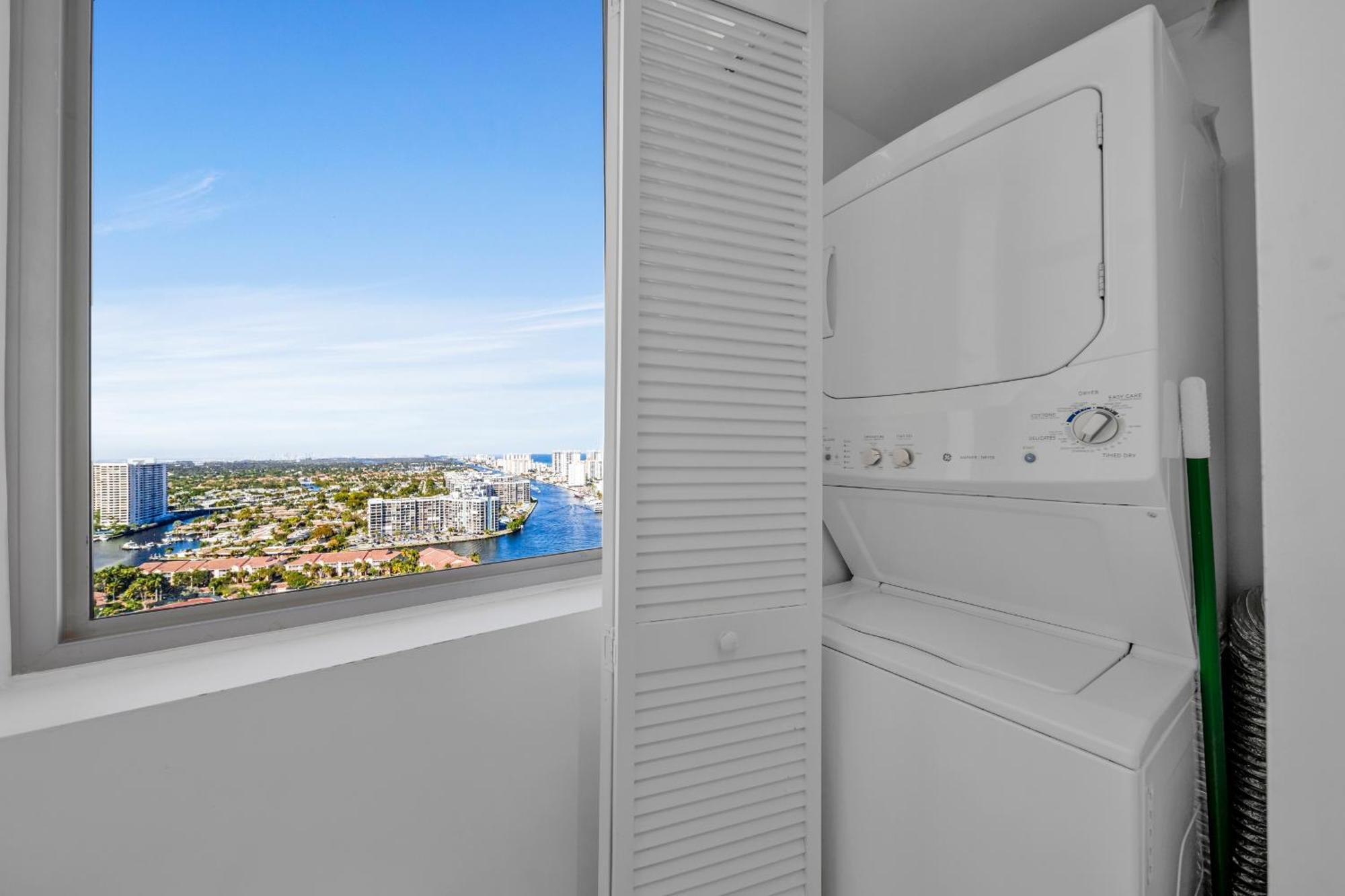 הלנדל ביץ' Beachwalk Resort - Vip Tower - Oceanview Unit 3 Bedroom & 3 Bathroom מראה חיצוני תמונה